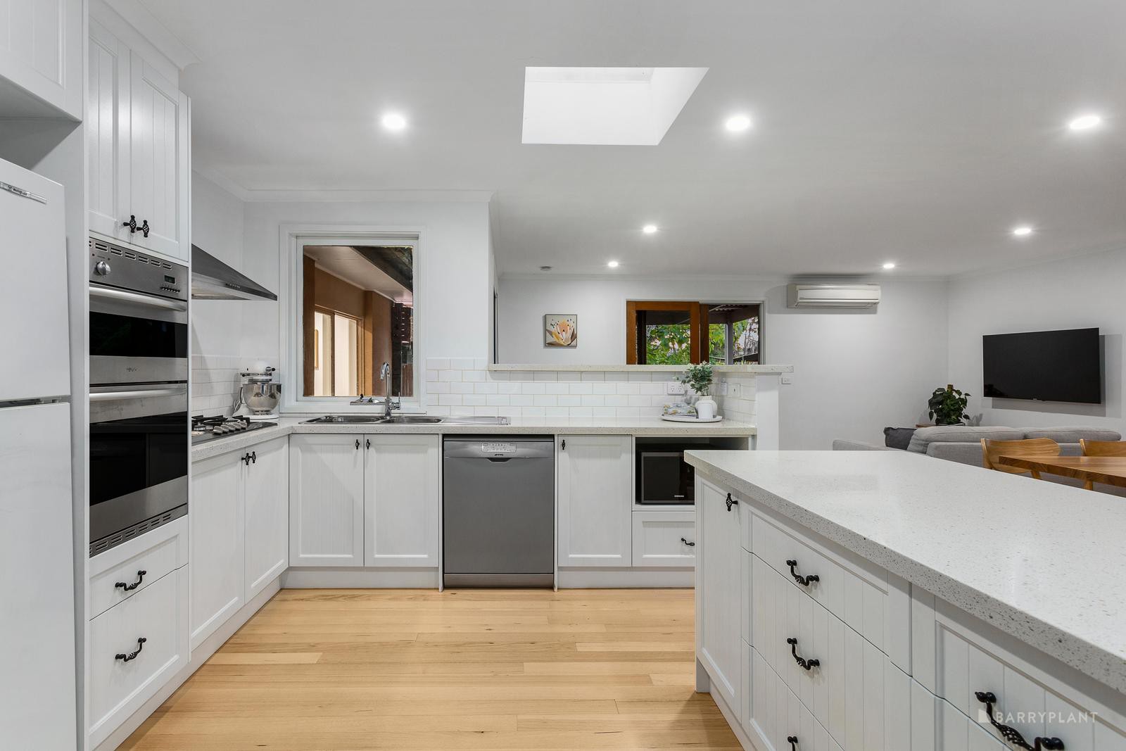 2/19 Close  Avenue, Dandenong, Dandenong - Thumbnail 4