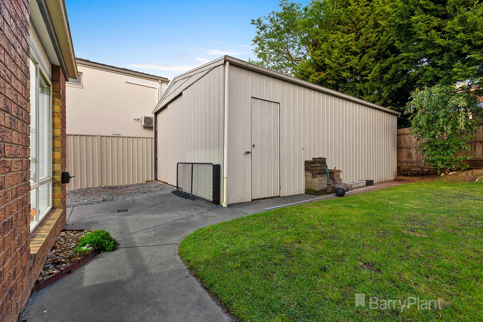6 Mayfair Crescent, Narre Warren, VIC 3805, Narre Warren - Thumbnail 3