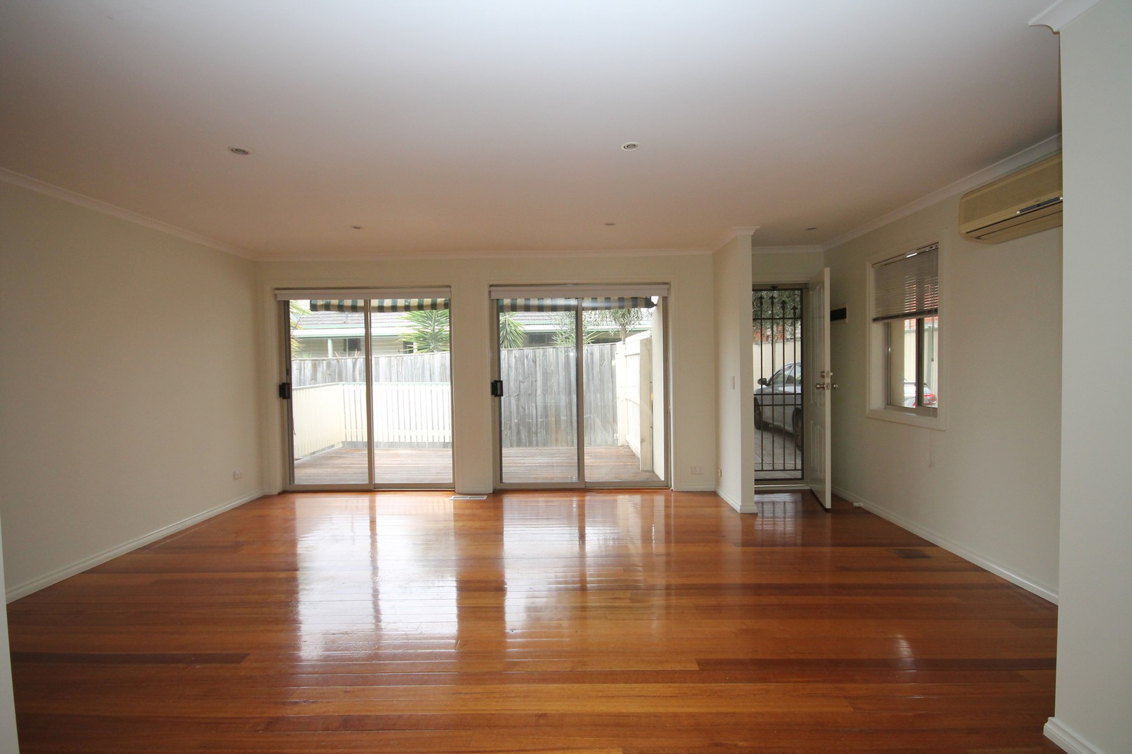 6 McColl Street, Reservoir, VIC 3073 - Thumbnail 1 - 27/09/2021
