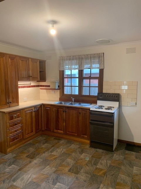 6 McGlynn Avenue, South Morang, VIC 3752, South Morang - Thumbnail 2