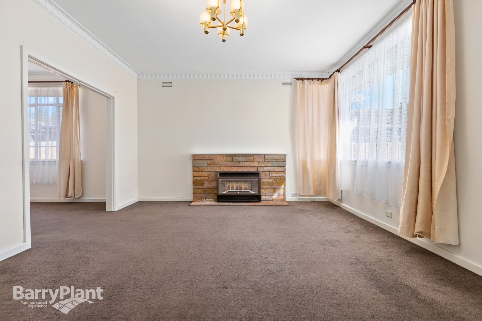 6 McKittrick Road, Bentleigh, VIC 3204 - Thumbnail 2 - 22/03/2023