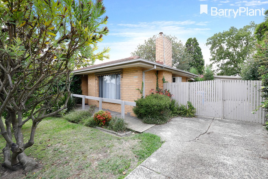 6 McLaren Avenue, Cranbourne, VIC 3977, Cranbourne - Thumbnail 2