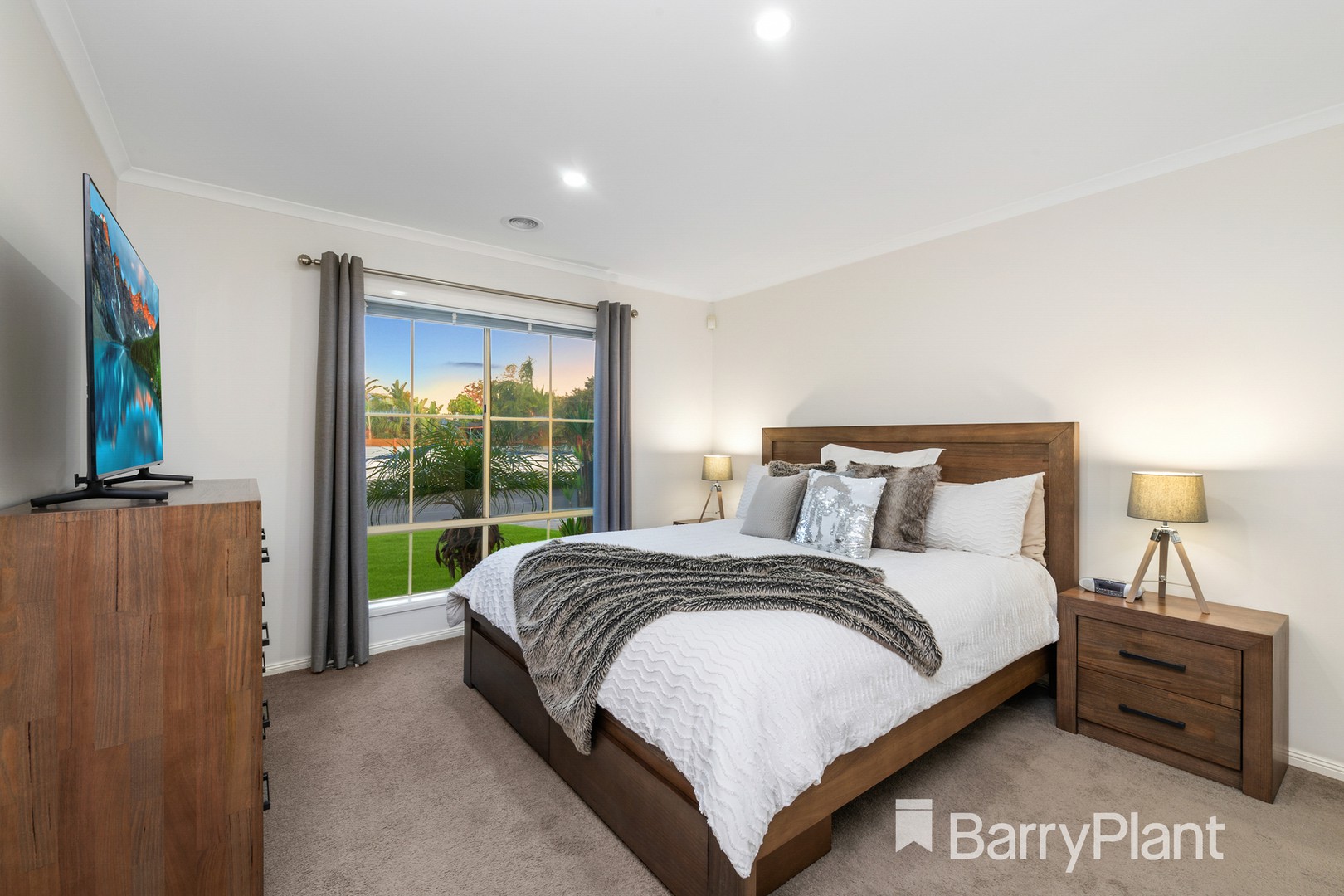 6 Medina Drive, Hoppers Crossing, VIC 3029, Hoppers Crossing - Thumbnail 2