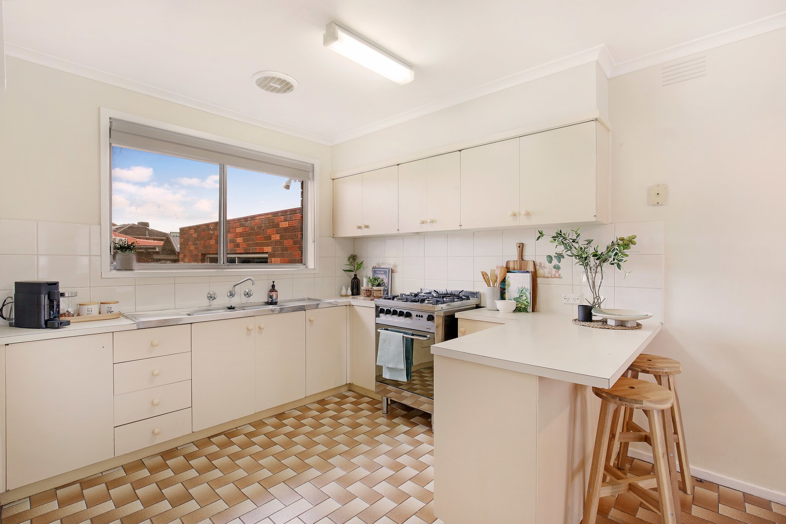 6 Milford Street, Thomastown, VIC 3074, Thomastown - Thumbnail 5