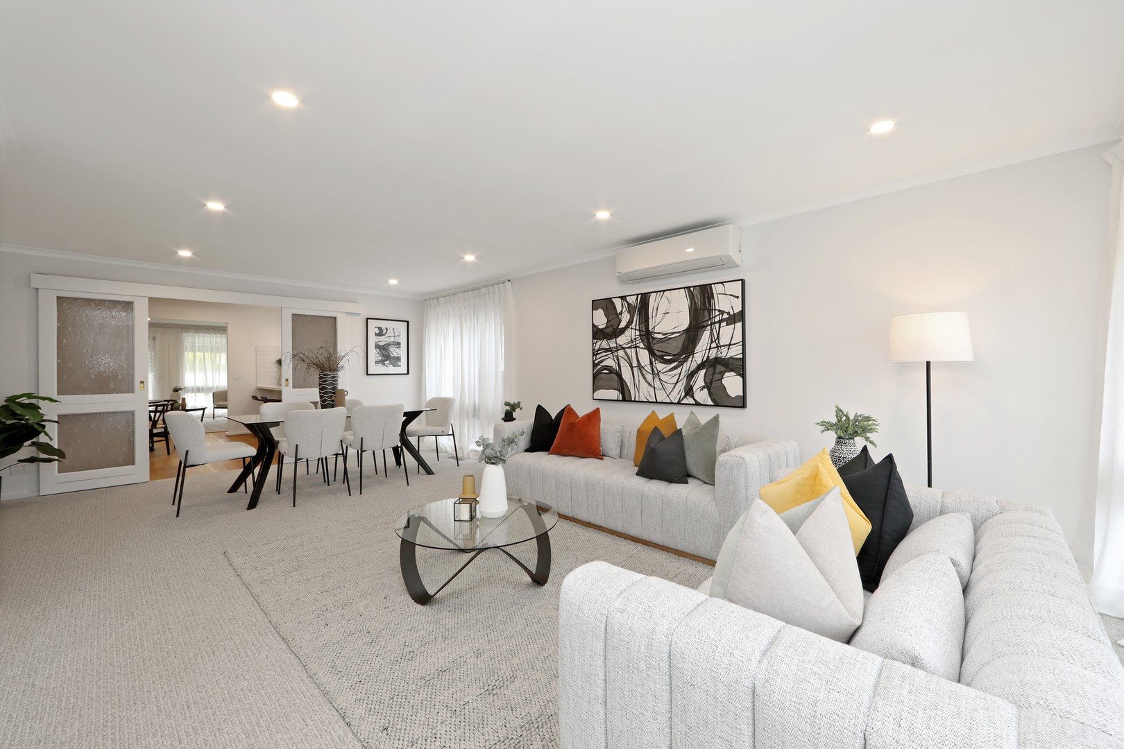 6 Mississippi Close, Rowville, VIC 3178 - Thumbnail 2 - 11/09/2024