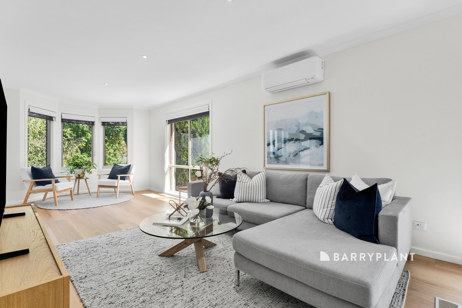 6 Montbrae Circuit, Narre Warren North, VIC 3804 - Thumbnail 2 - 25/02/2026