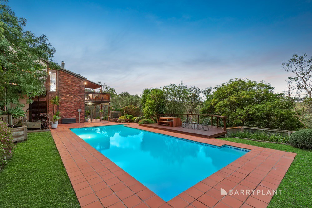 6 Morilla Place, North Warrandyte, VIC 3113 - Thumbnail 2 - 12/11/2025