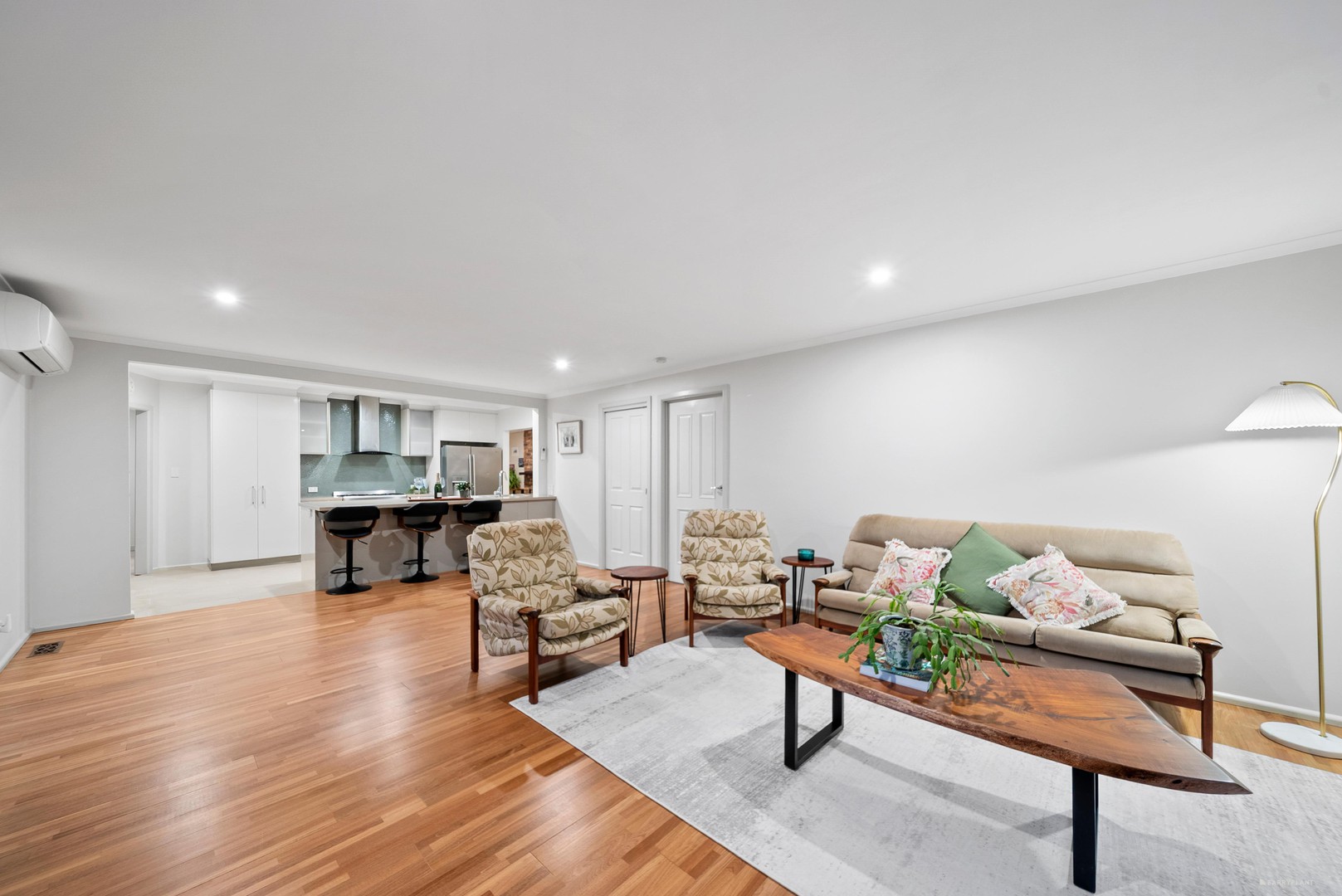 6 Munro Street, Mitcham, VIC 3132, Mitcham - Thumbnail 4