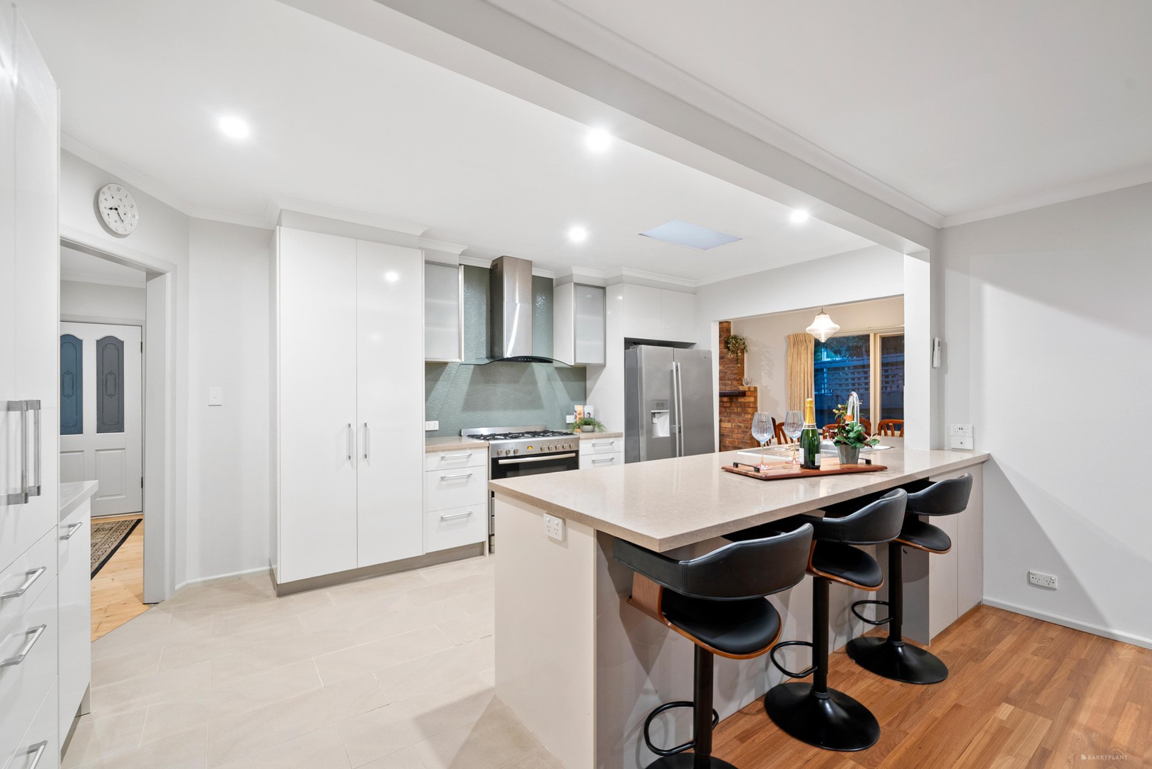 6 Munro Street, Mitcham, VIC 3132, Mitcham - Thumbnail 5