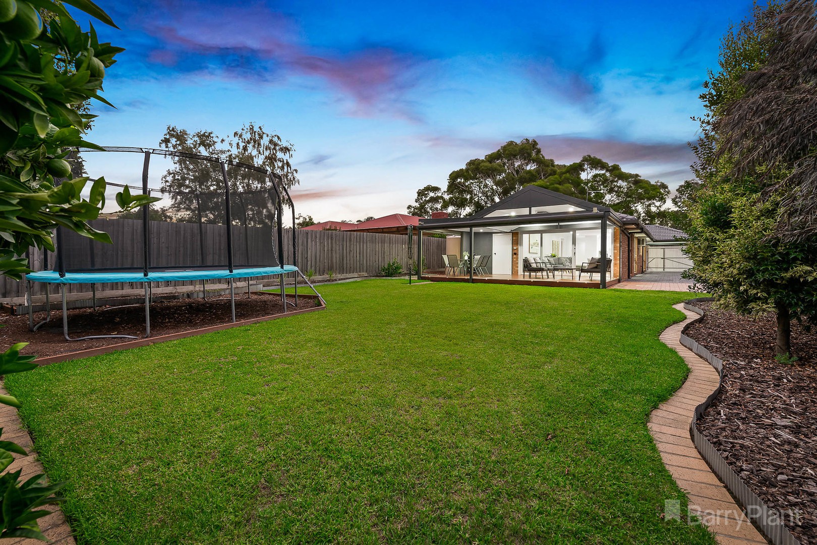 6 Nangwarry Court, Berwick, VIC 3806, Berwick - Thumbnail 2