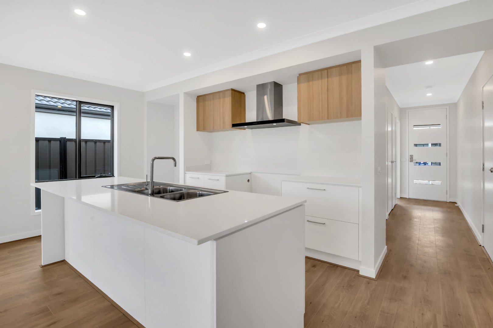 7/6-8 Alexandra Street, Greensborough, Greensborough - Thumbnail 2