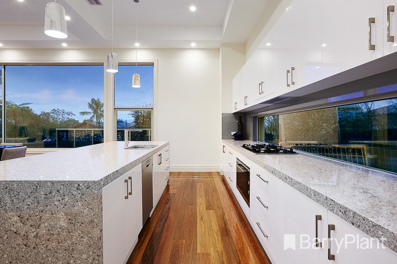 6 Nestan Court, Glen Waverley, VIC 3150, Glen Waverley - Thumbnail 3