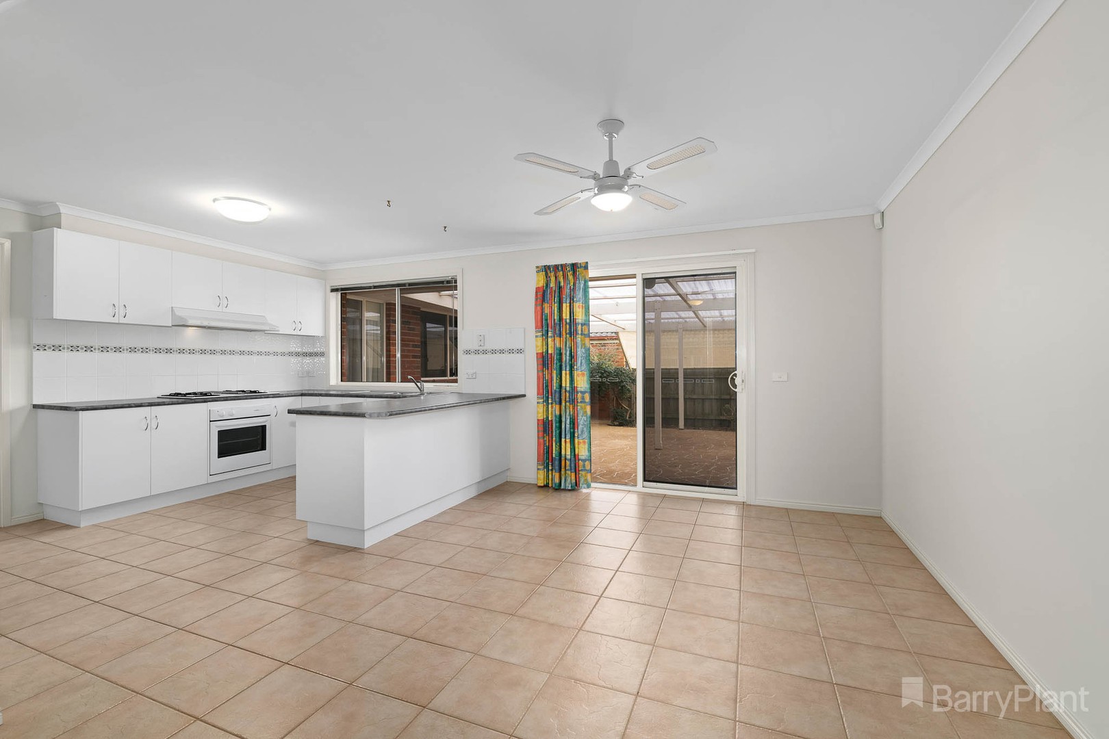 6 New England Way, Narre Warren, VIC 3805, Narre Warren - Thumbnail 2