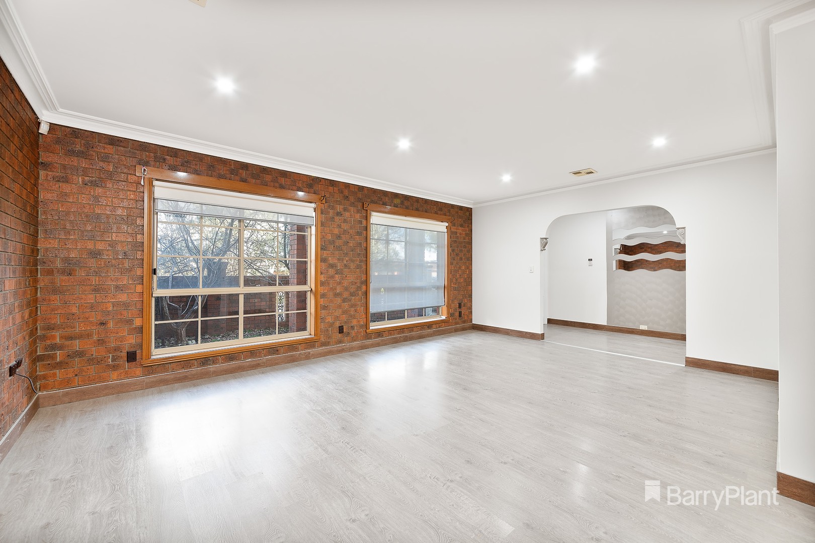 6 Nicholson Street, Meadow Heights, VIC 3048, Meadow Heights - Thumbnail 2
