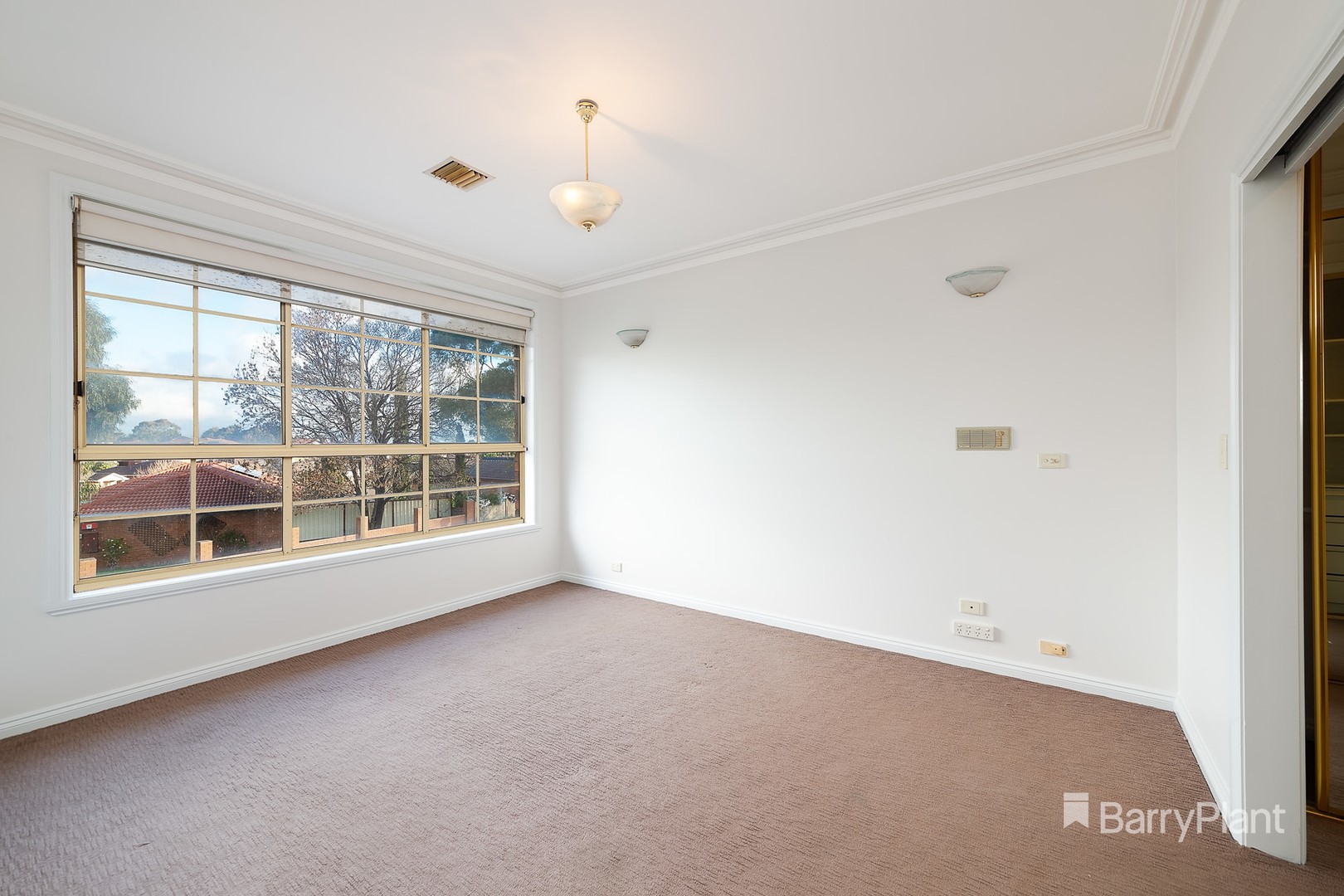 6 Nicholson Street, Meadow Heights, VIC 3048, Meadow Heights - Thumbnail 5