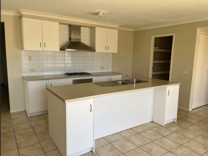 6 Nigella Av, Corio, VIC 3214, Corio - Thumbnail 2