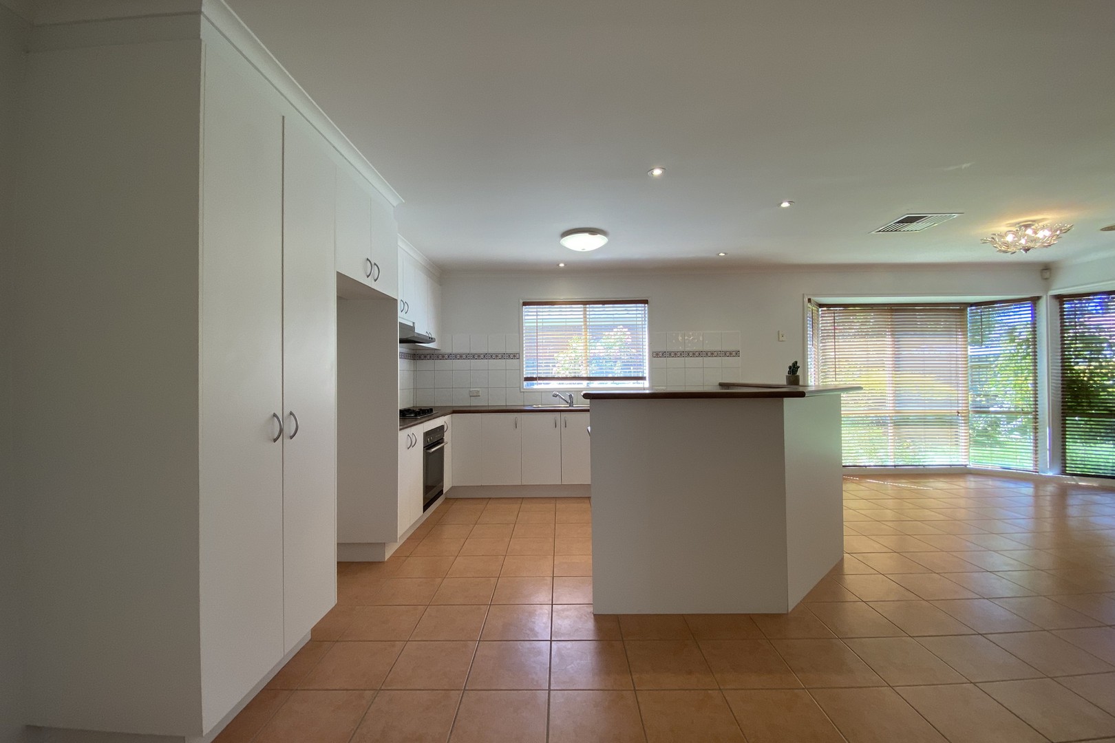 6 Nouvelle Grove, South Morang, VIC 3752, South Morang - Thumbnail 6