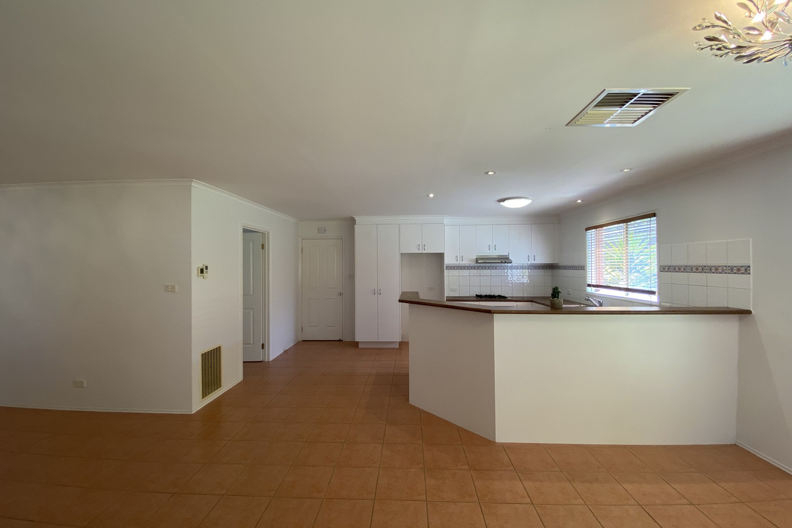6 Nouvelle Grove, South Morang, VIC 3752, South Morang - Thumbnail 8