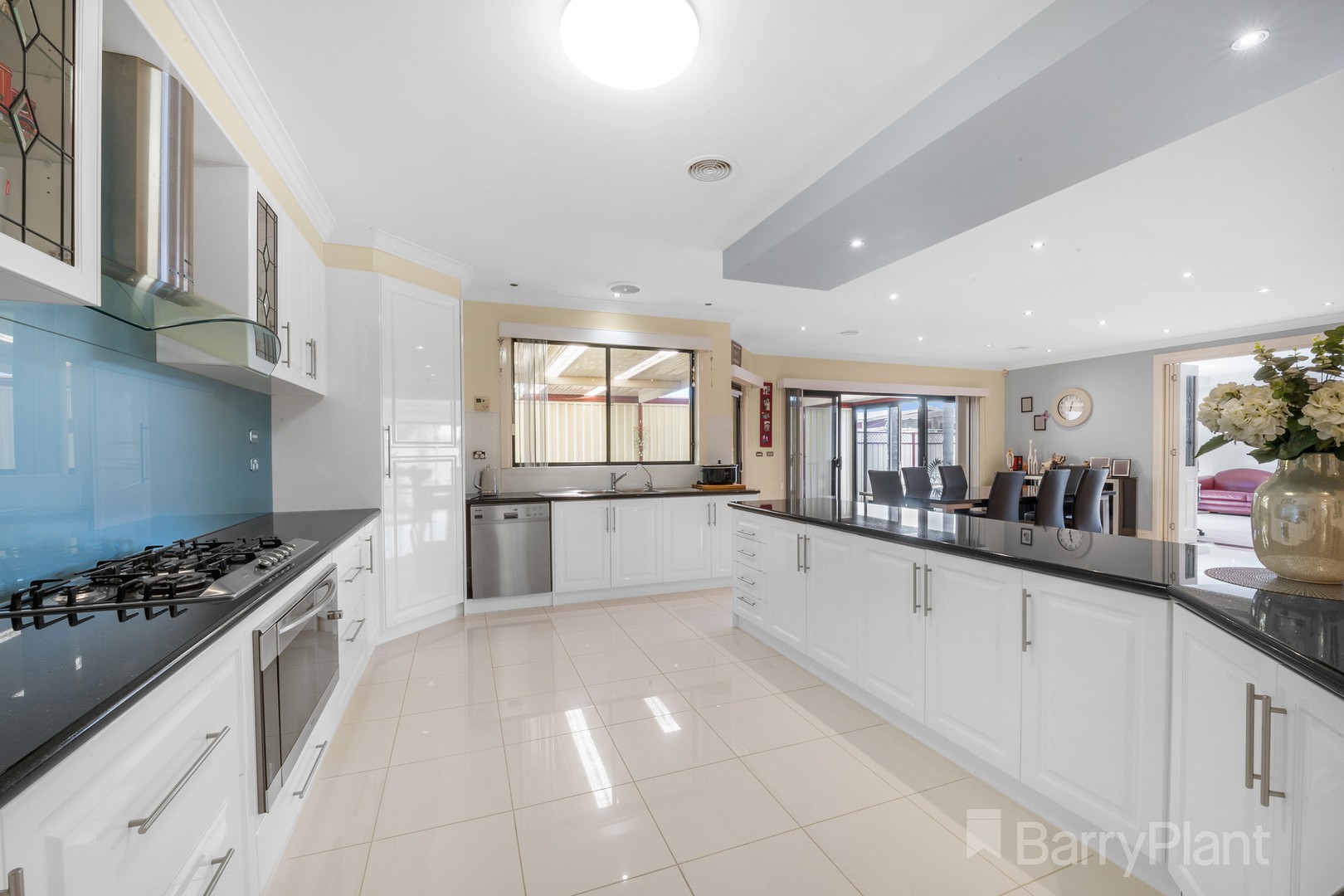 6 Oak Leaf Court, Tarneit, VIC 3029, Tarneit - Thumbnail 5