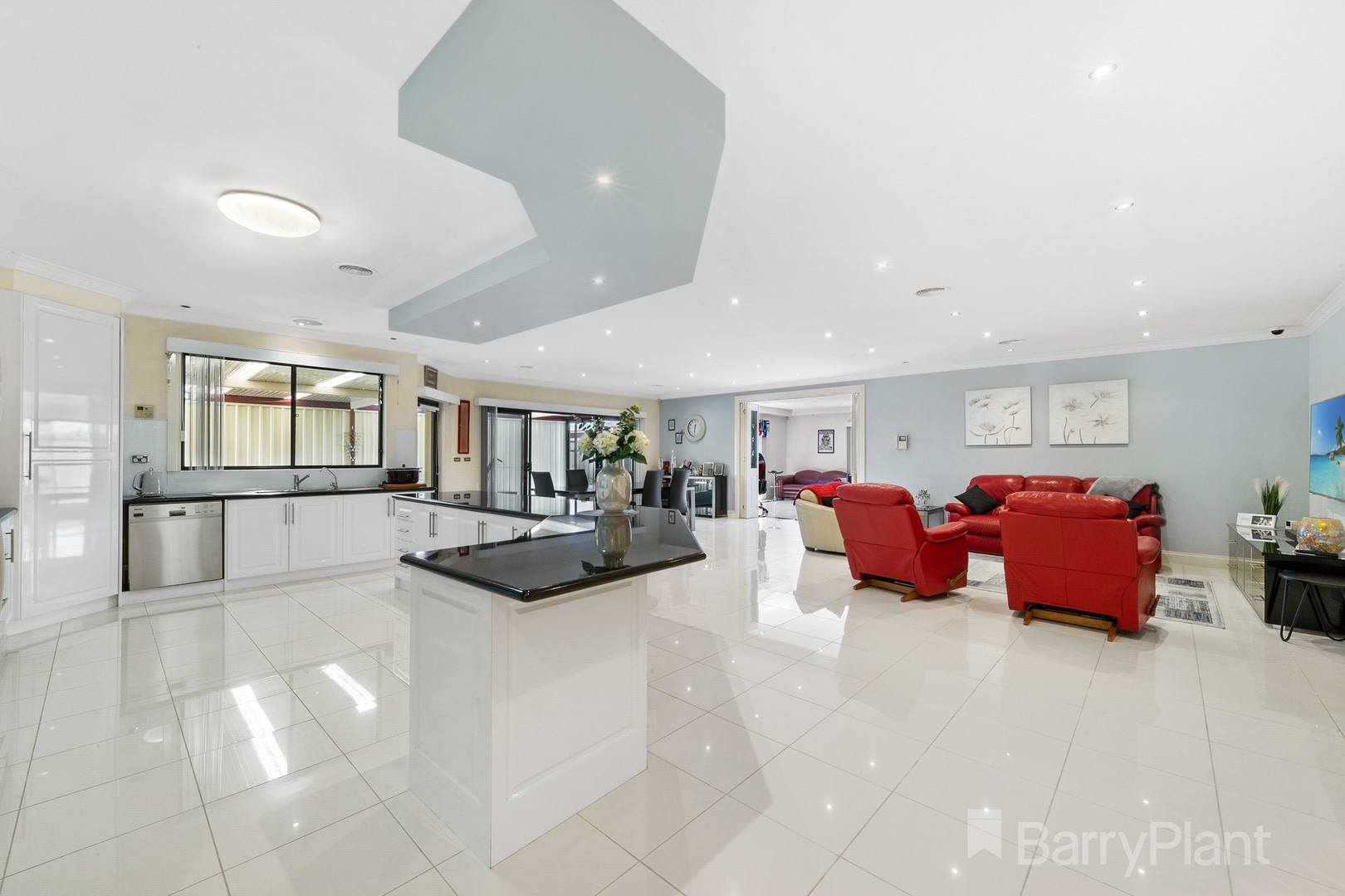 6 Oak Leaf Court, Tarneit, VIC 3029, Tarneit - Thumbnail 6