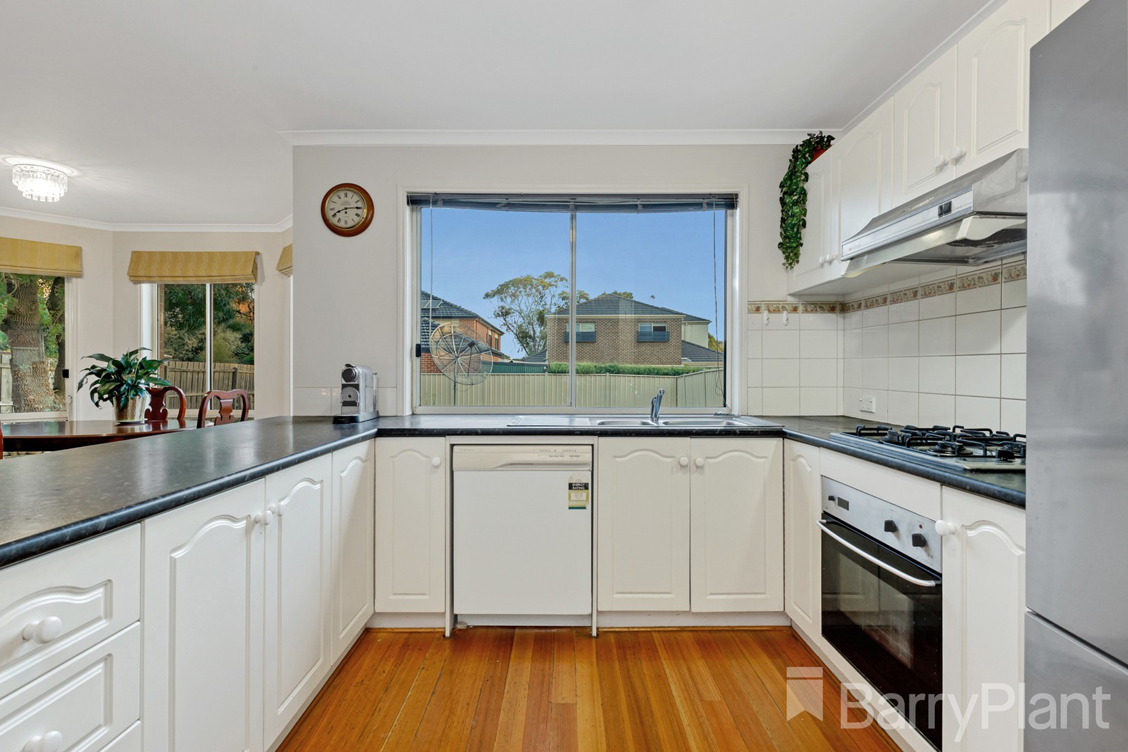 6 Oakden Drive, Bundoora, VIC 3083, Bundoora - Thumbnail 3