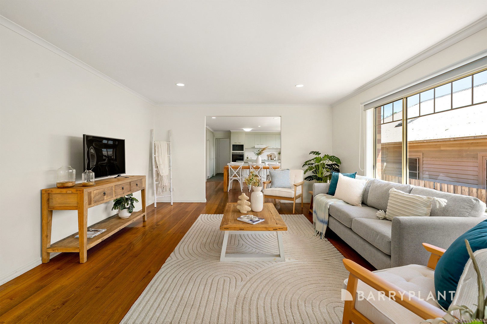 6 Ocean Street, Rosebud, VIC 3939 - Thumbnail 2 - 13/02/2026