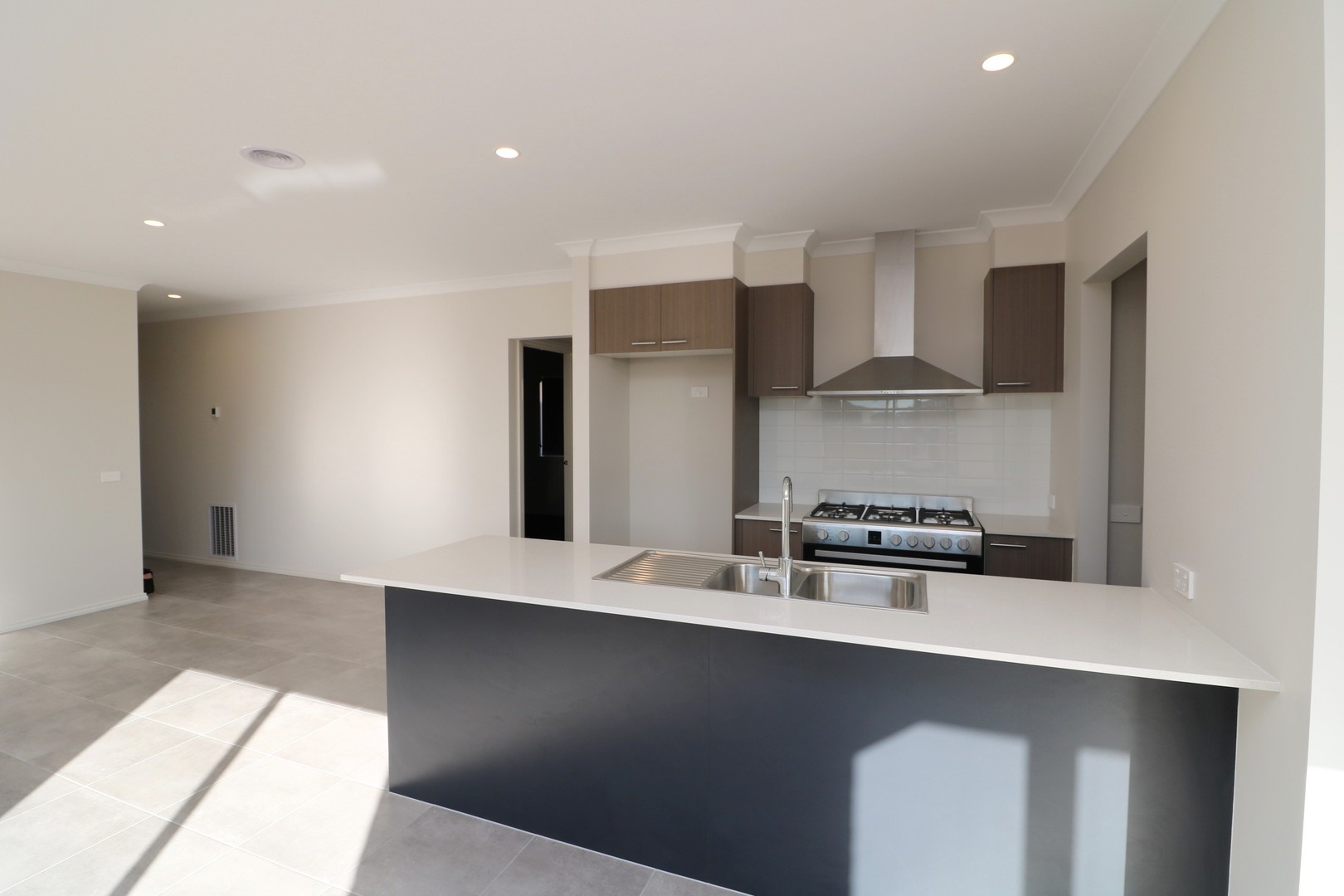 6 Olenna Street, Charlemont, VIC 3217, Charlemont - Thumbnail 2