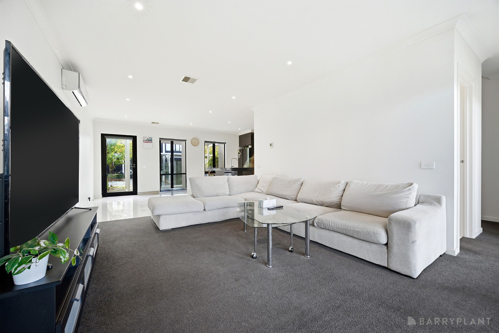 6 Orana Way, Springvale, VIC 3171, Springvale - Thumbnail 4