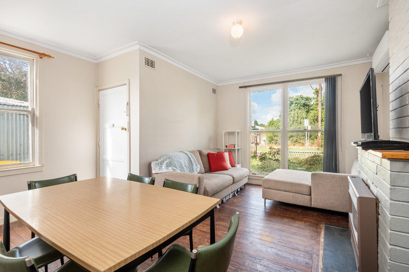 6 Orchid Street, Norlane, VIC 3214 - Thumbnail 2 - 30/04/2025