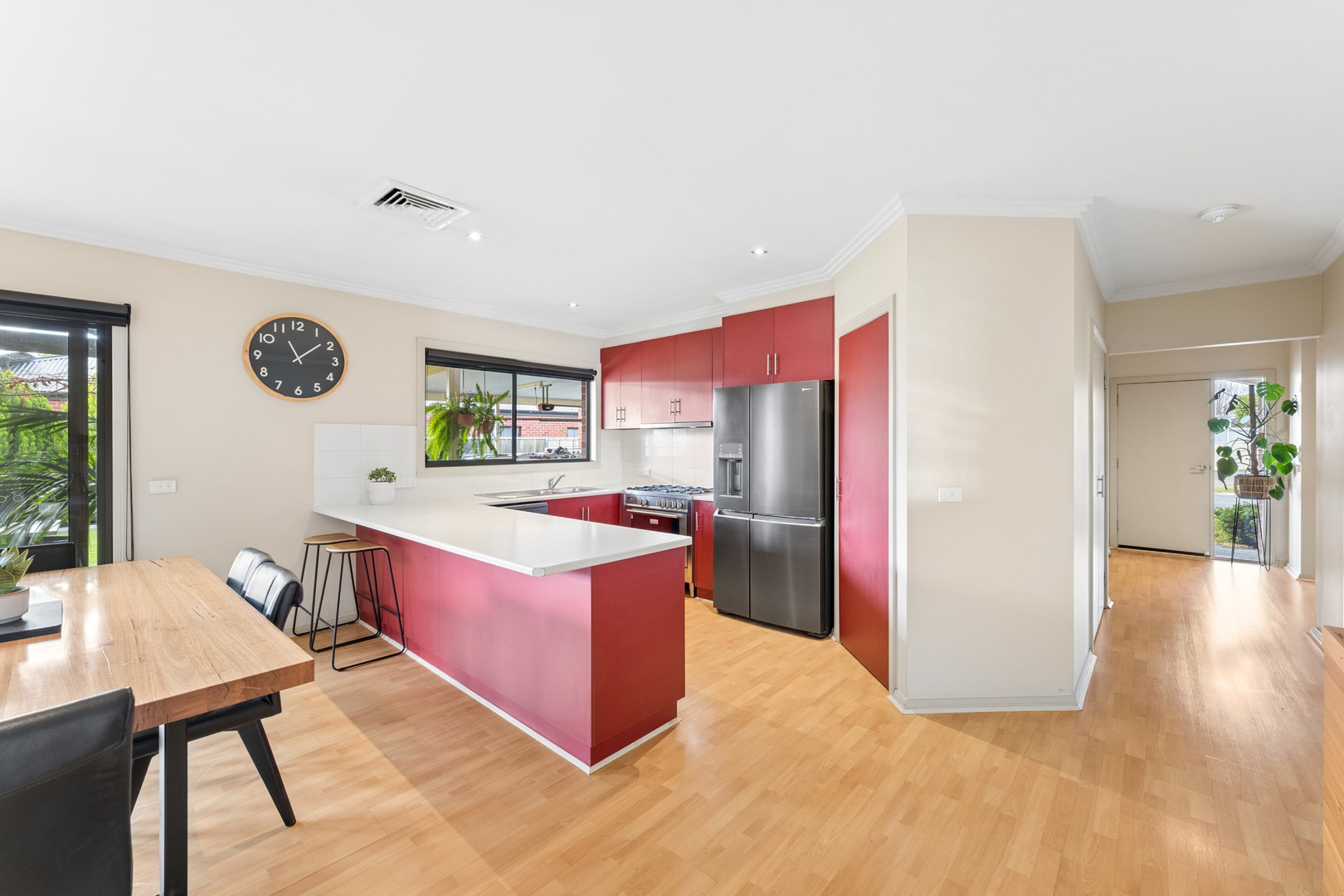 6 Orlando Court, Mildura, VIC 3500 - Thumbnail 2 - 03/09/2026
