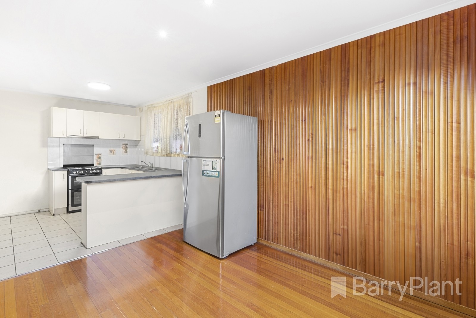 6 Page Close, Noble Park, VIC 3174 - Thumbnail 2 - 22/08/2023