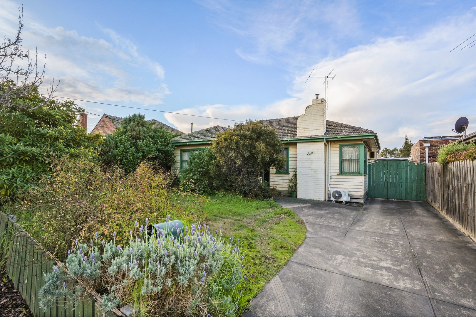 6 Palm Avenue, Reservoir, VIC 3073, Reservoir - Thumbnail 2