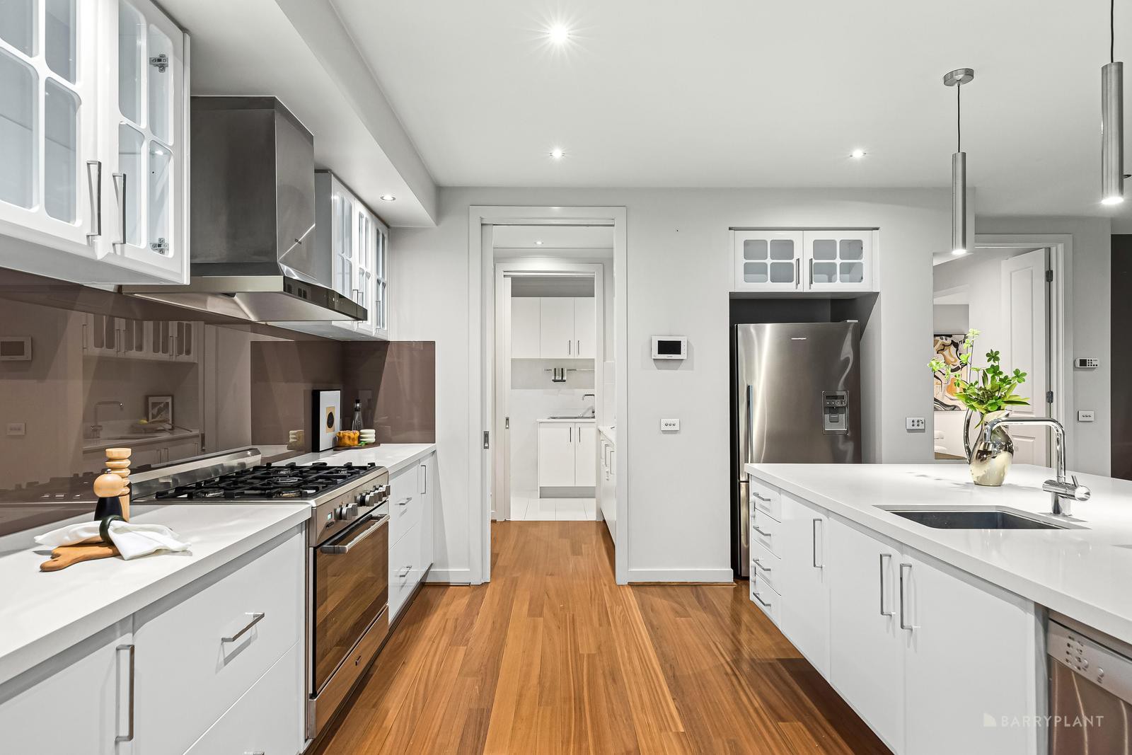 6 Park Avenue, Doncaster, VIC 3108, Doncaster - Thumbnail 7