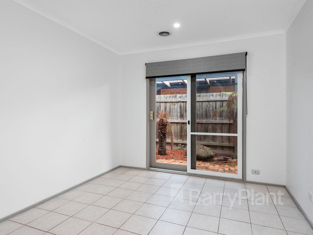 6 Parklands Close, Ferntree Gully, VIC 3156, Ferntree Gully - Thumbnail 5