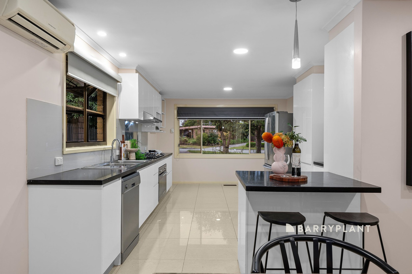 6 Parklands Court, Narre Warren, VIC 3805, Narre Warren - Thumbnail 4