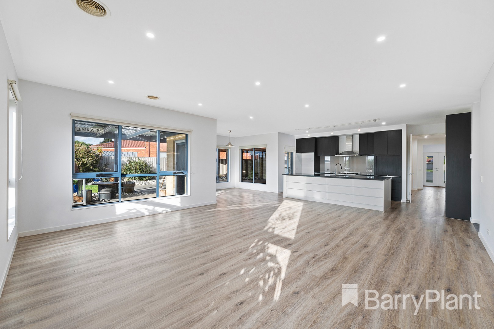 6 Parkmore Place, Invermay Park, VIC 3350, Invermay Park - Thumbnail 6