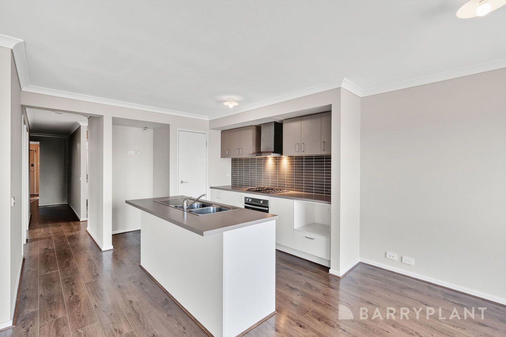 6 Pauline Way, Tarneit, VIC 3029, Tarneit - Thumbnail 5