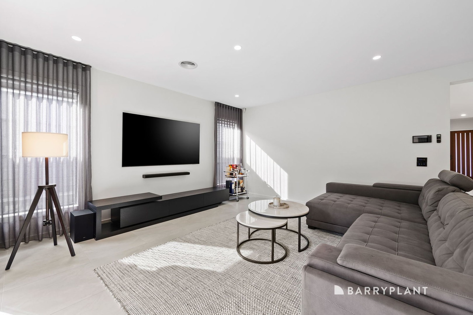 6 Peanut Avenue, Mickleham, VIC 3064, Mickleham - Thumbnail 8