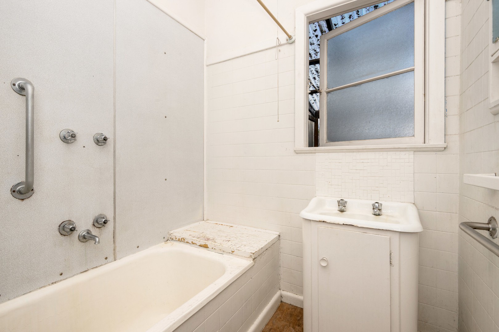 6 Pettitt Crescent, Norlane, VIC 3214, Norlane - Thumbnail 7