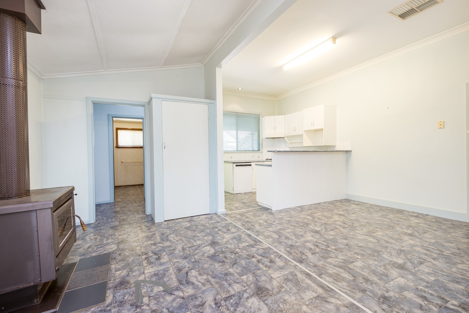 6 Pine Road, Gol Gol, NSW 2738, Gol Gol - Thumbnail 3