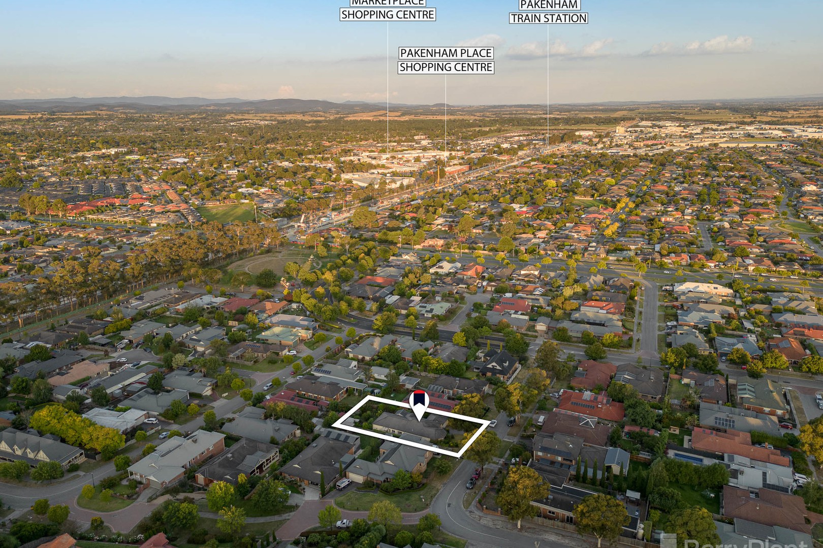 6 Pioneers Crescent, Pakenham, VIC 3810, Pakenham - Thumbnail 3