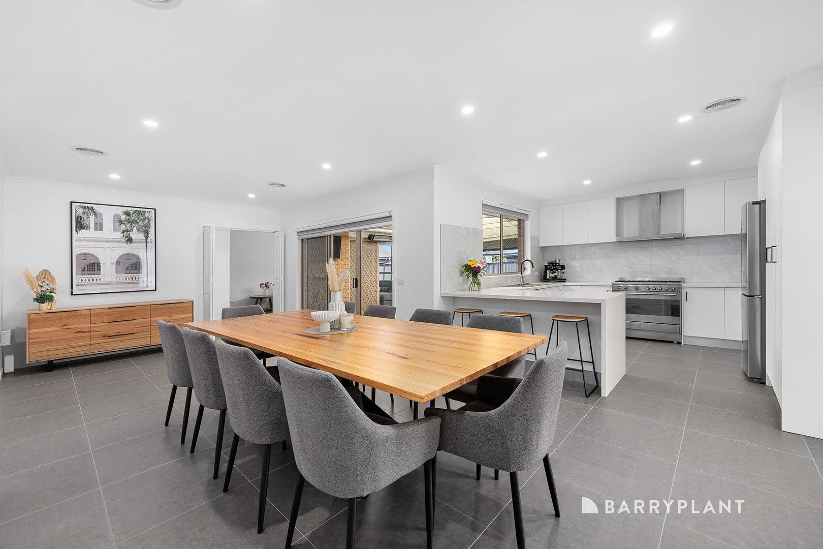 6 Pisani Court, Mill Park, VIC 3082, Mill Park - Thumbnail 3