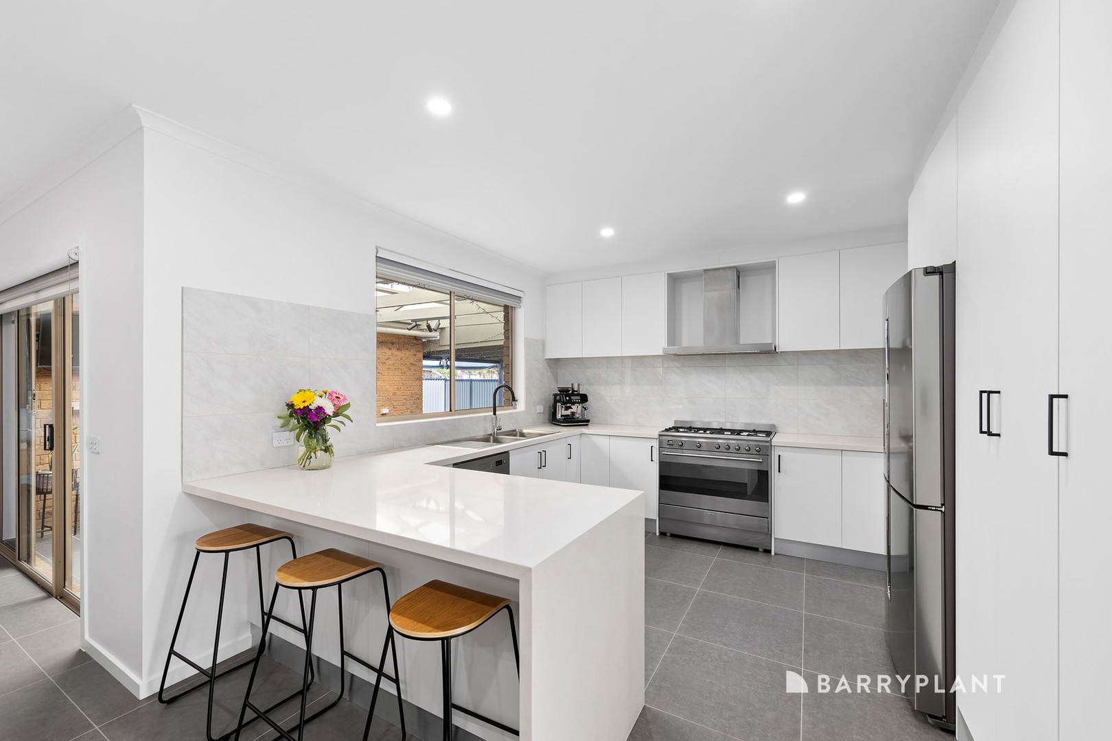 6 Pisani Court, Mill Park, VIC 3082, Mill Park - Thumbnail 4
