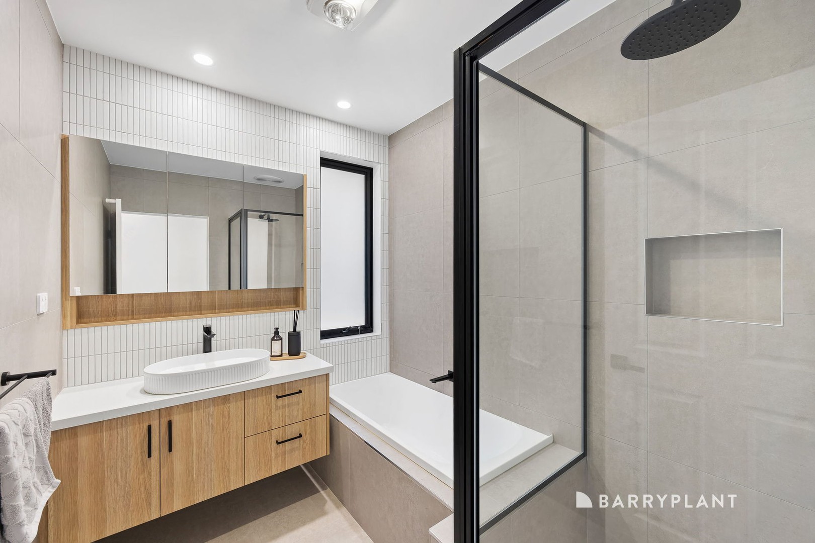 6 Pisani Court, Mill Park, VIC 3082, Mill Park - Thumbnail 8