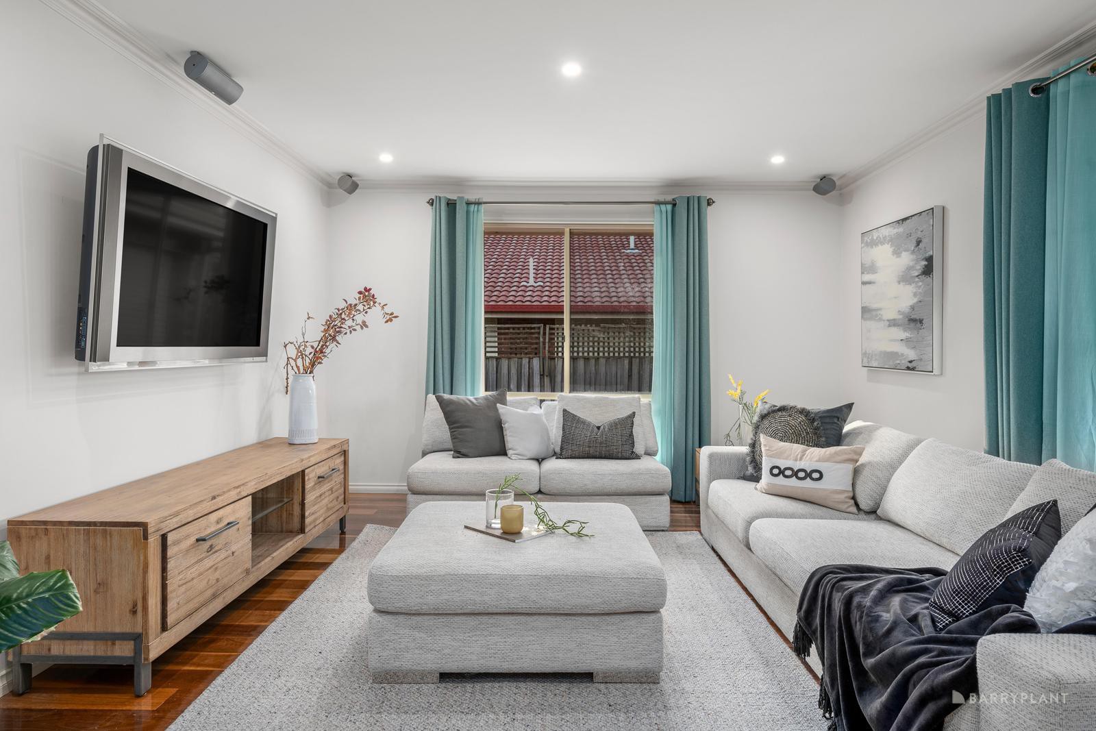 6 Pivot Place, Mill Park, VIC 3082, Mill Park - Thumbnail 3