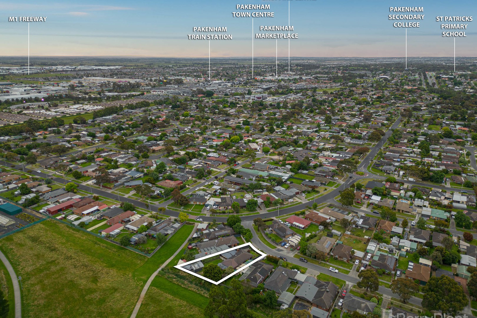 6 Pommel Street, Pakenham, VIC 3810, Pakenham - Thumbnail 4