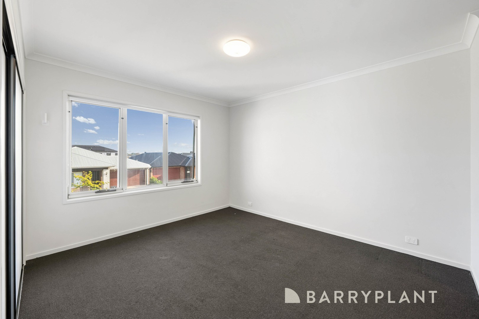 6 Poundbury Avenue, Strathtulloh, VIC 3338, Strathtulloh - Thumbnail 8