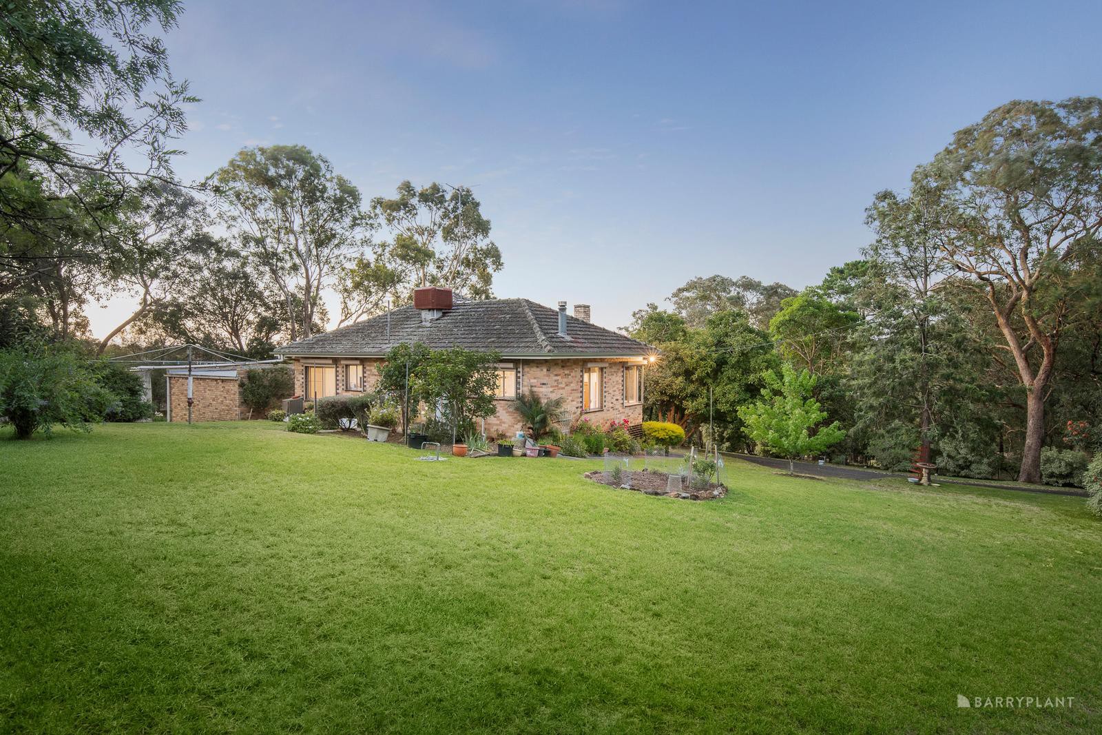 6 Pretty Hill Lane, Wattle Glen, VIC 3096, Wattle Glen - Thumbnail 8