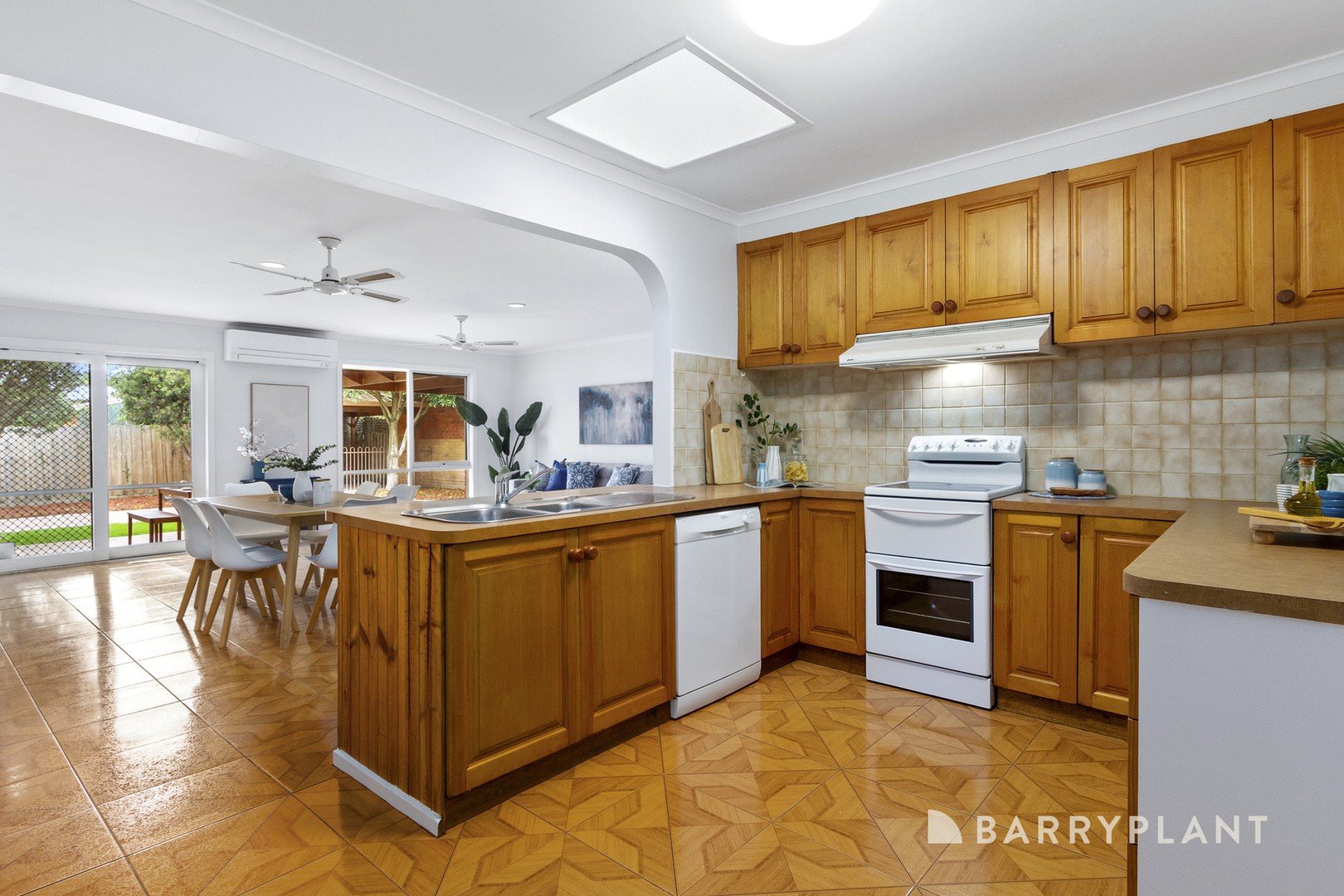 6 Princess Street, Bayswater, VIC 3153, Bayswater - Thumbnail 3