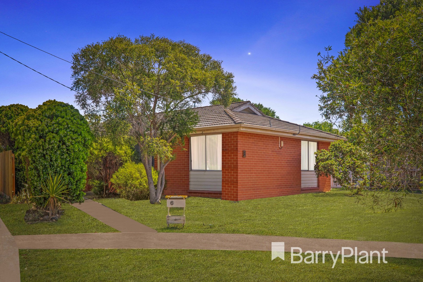 6 Quail Court, Werribee, VIC 3030, Werribee - Thumbnail 2